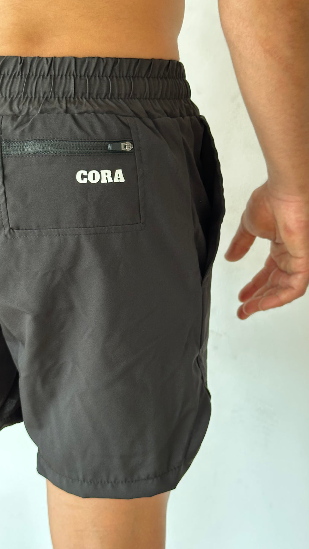 Pantalones cortos con malla